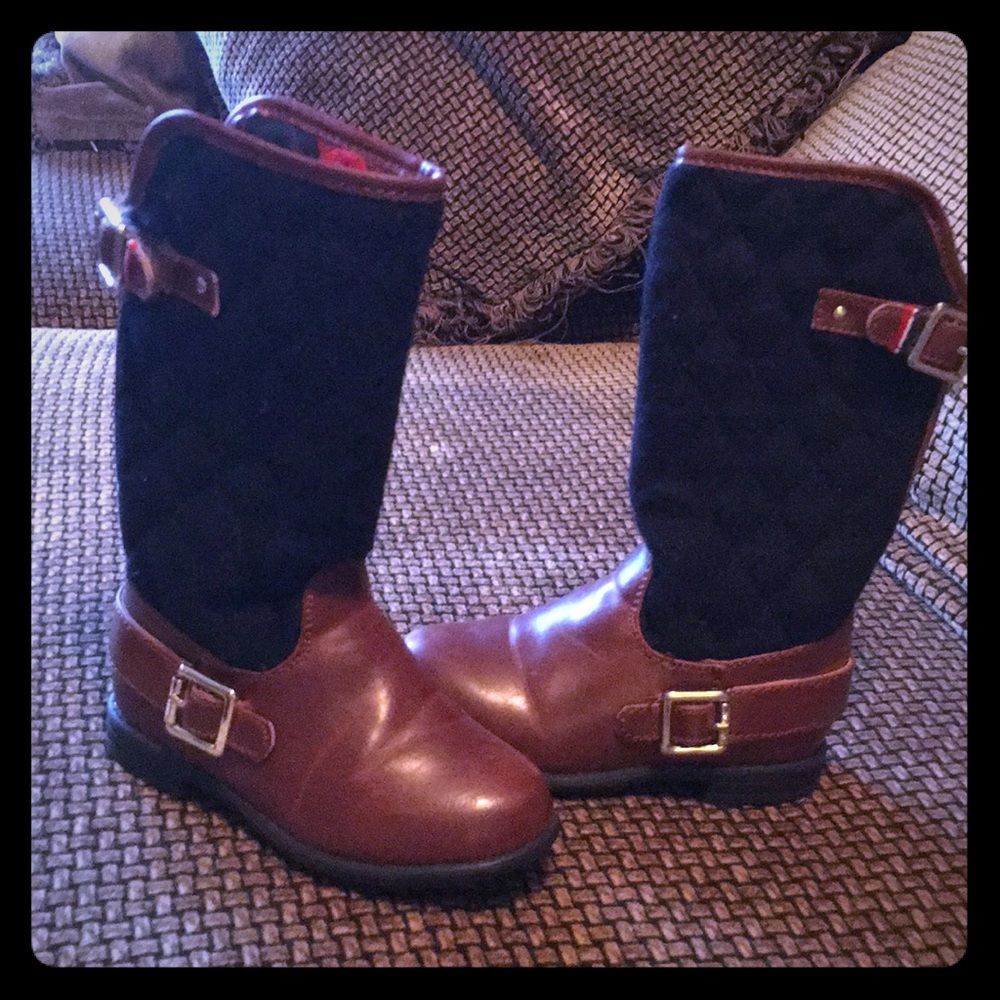 Tommy Hilfiger andrea Quilted Rider boots; size 8